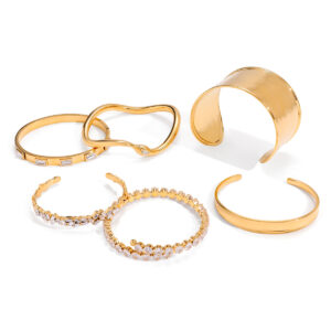 Zircon Luxury Titanium Steel Open Bangle