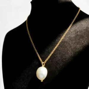 Vintage Pearl Pendant Necklace Minimalist Chain Necklace for Women Jewelry