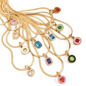 Enamel Zircon Heart Clavicle Necklace