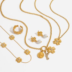 Luxury Pearl Clover Jewelry Set